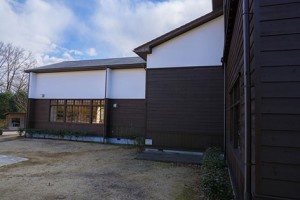 しっくい　学校